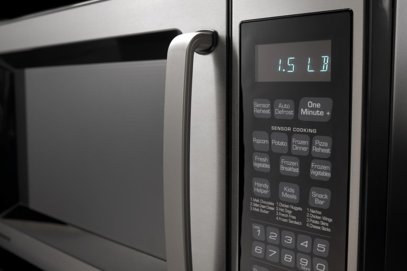 Stainless steel Amana® kitchen appliances Stainless steel Amana® kitchen appliances