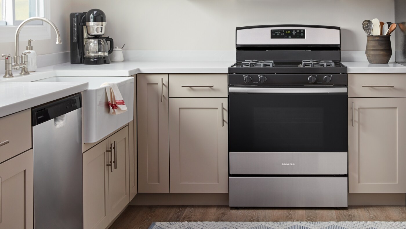 Stainless steel Amana® range  Stainless steel Amana® range